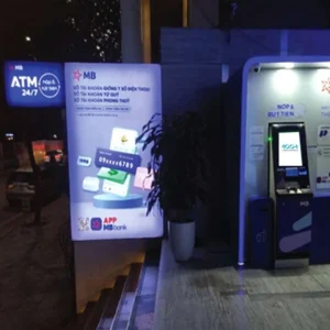 Màn hình ATM, Living Banking